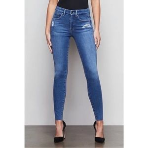 NWT Good American Good Legs Distressed Raw Hem Jeans 0/25